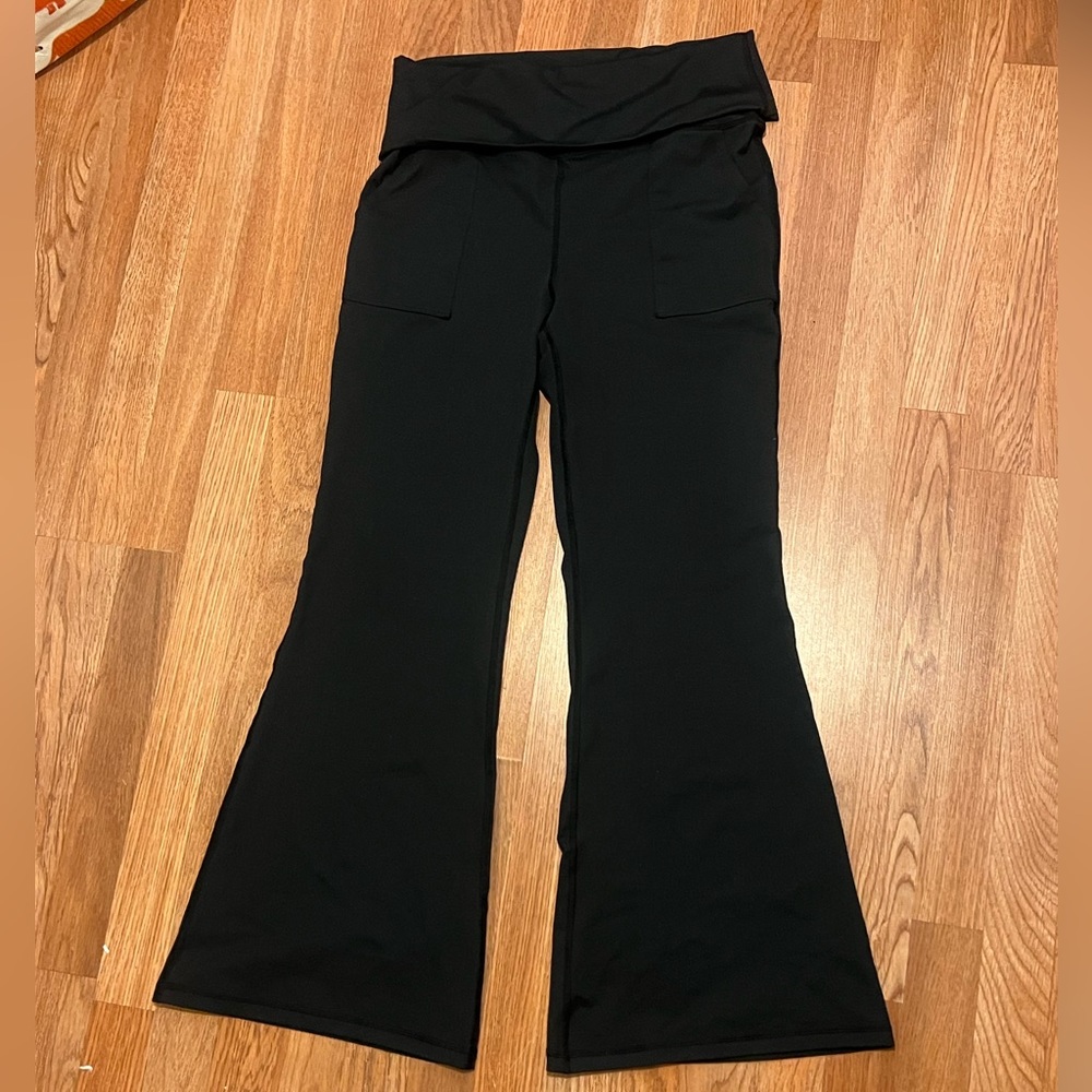 Aerie Off line flare leggings 🖤